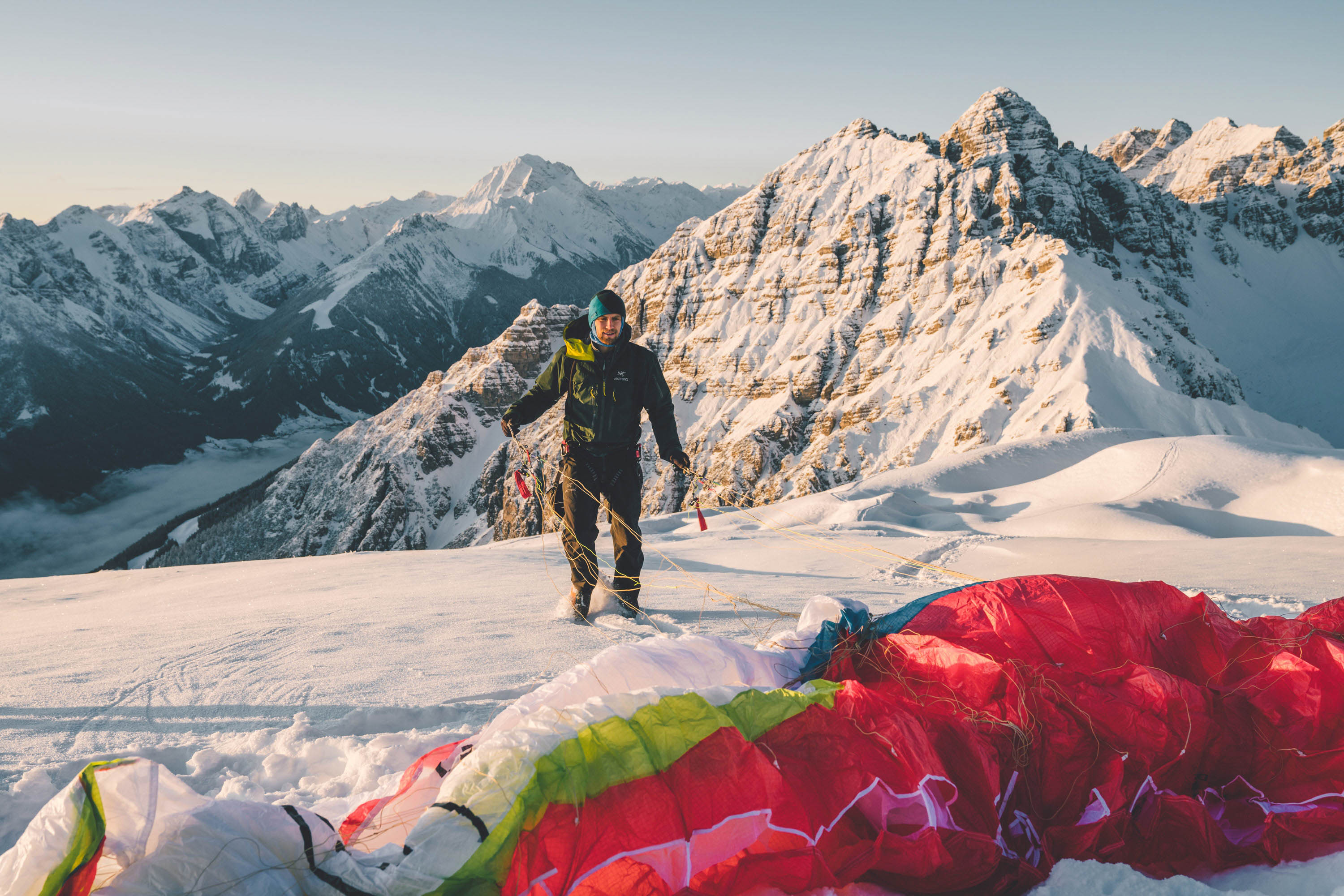 Paragliding, winter, Nockspitze, Saile, Tirol, Stubai, mountain photographer