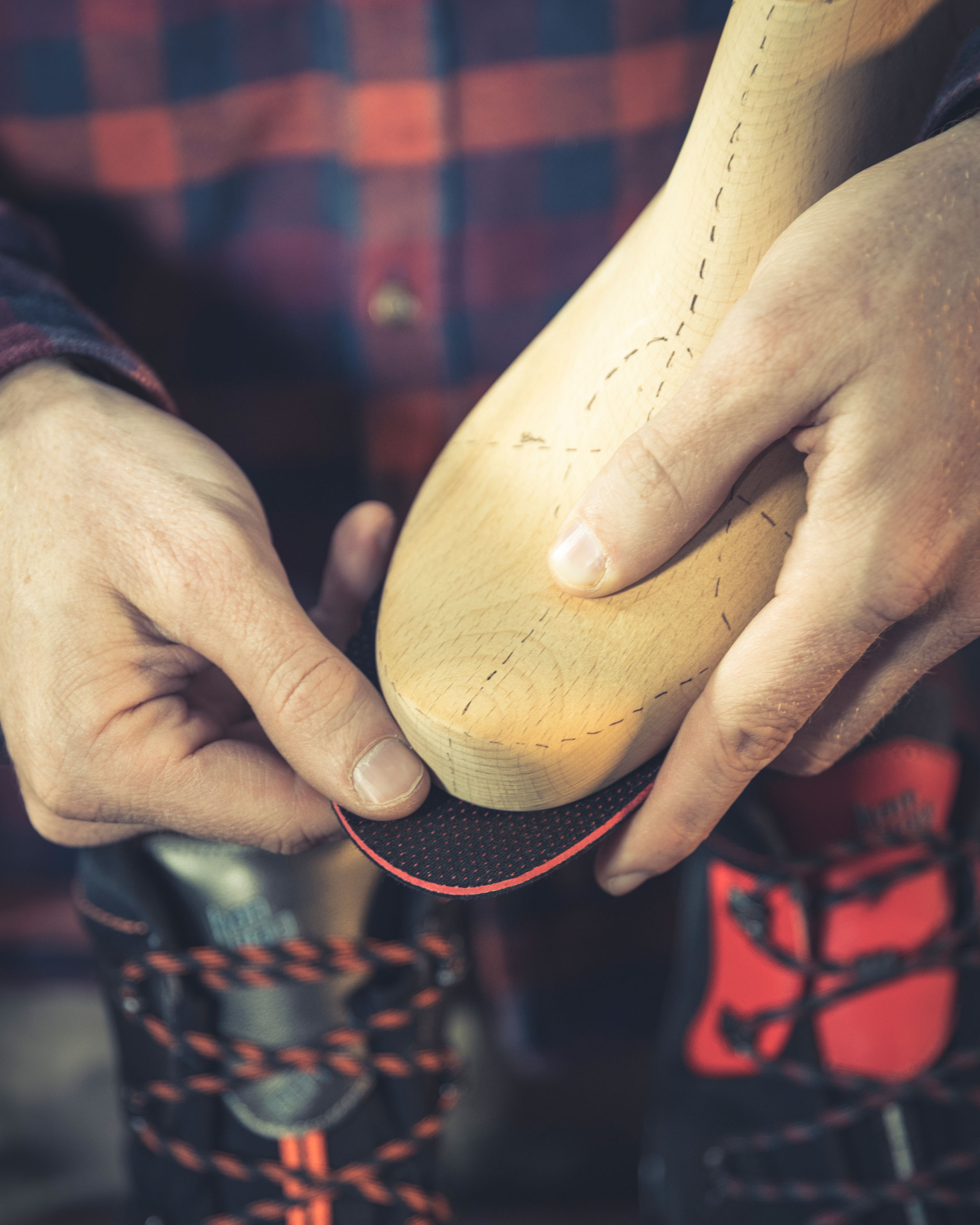 Should you buy walking boots a size bigger Hanwag
