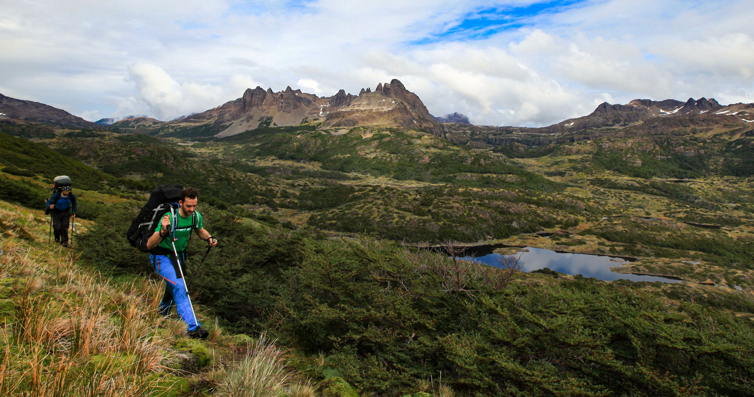 Zwei Weitwanderer in Patagonien