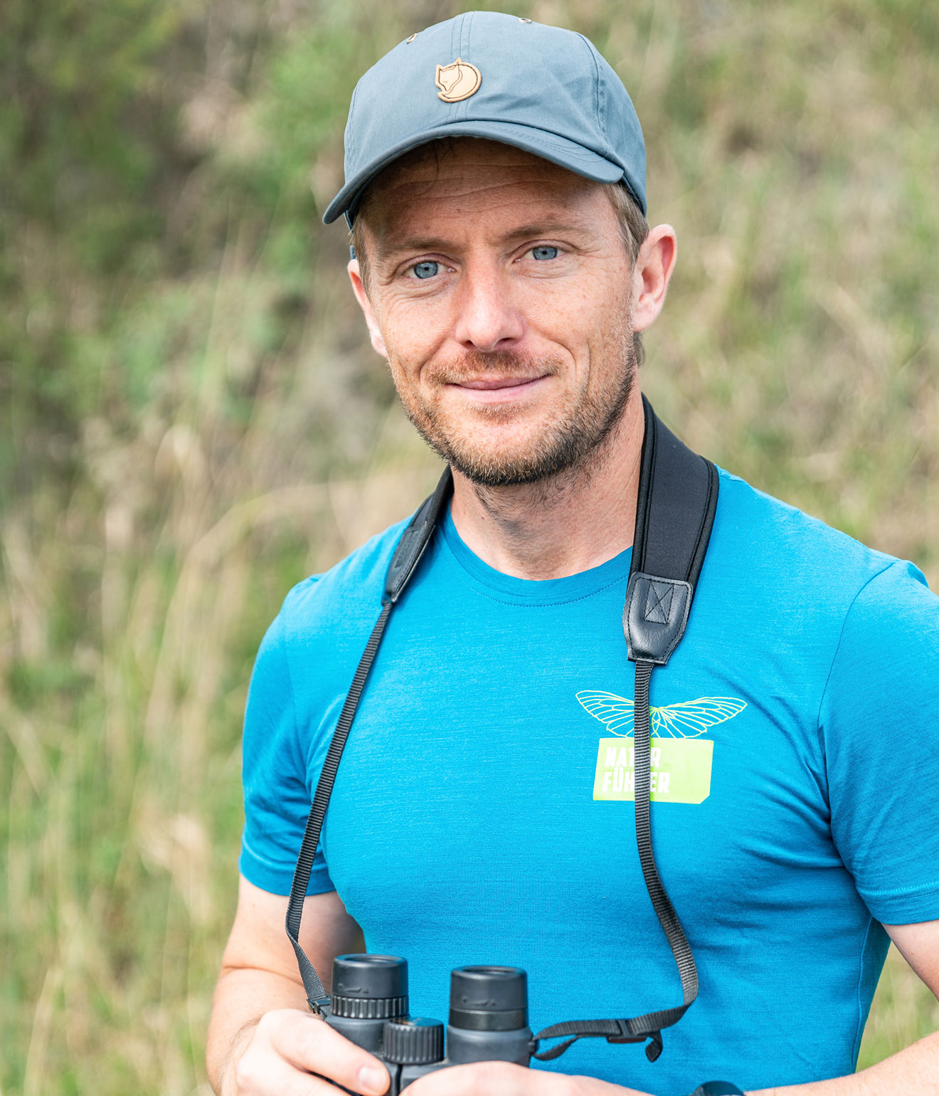 Portrait photo of naturalist Lukas Rinnhofer